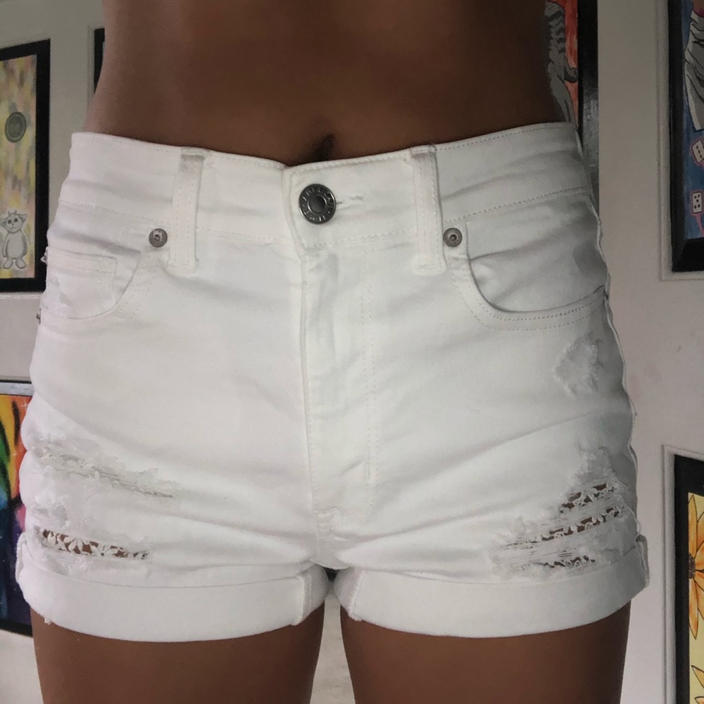 American Eagle Ripped White Jean Shorts 8 - w/tags
